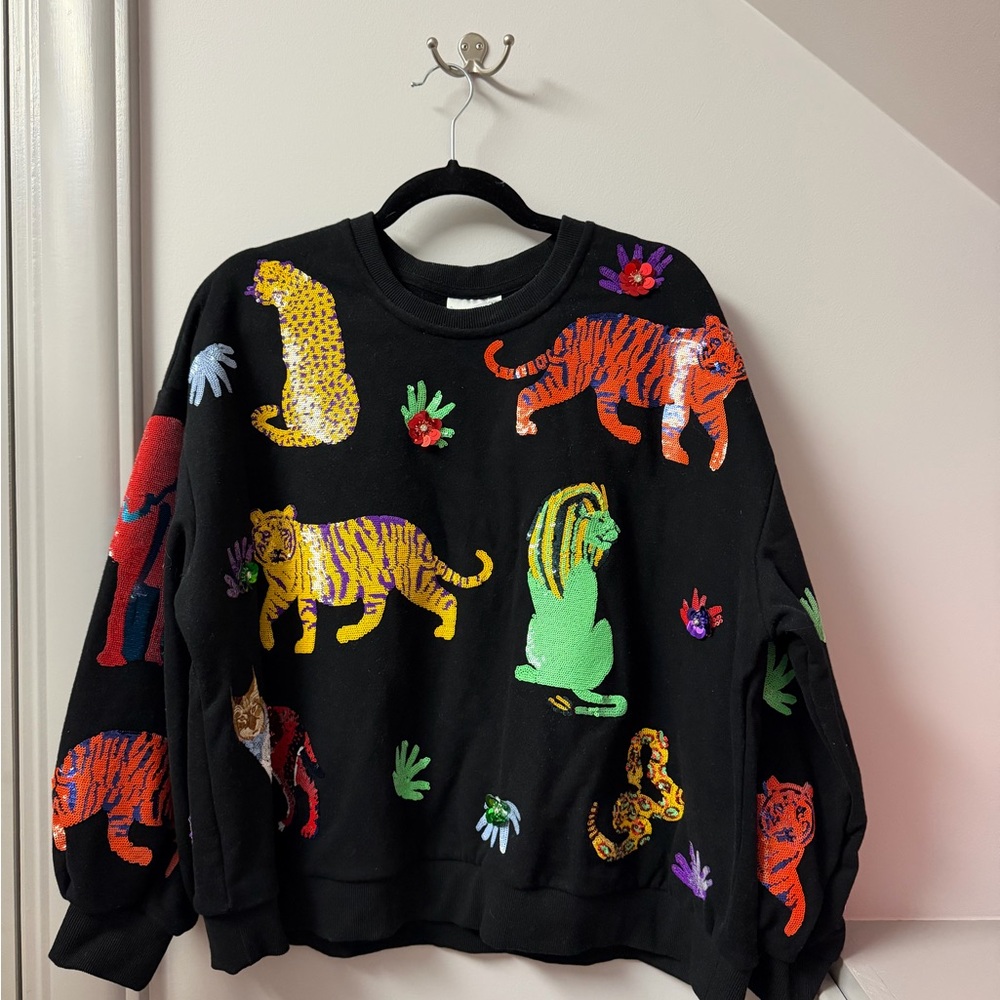QUEEN OF SPARKLES Black Sweatshirt with Colorful Animal Print